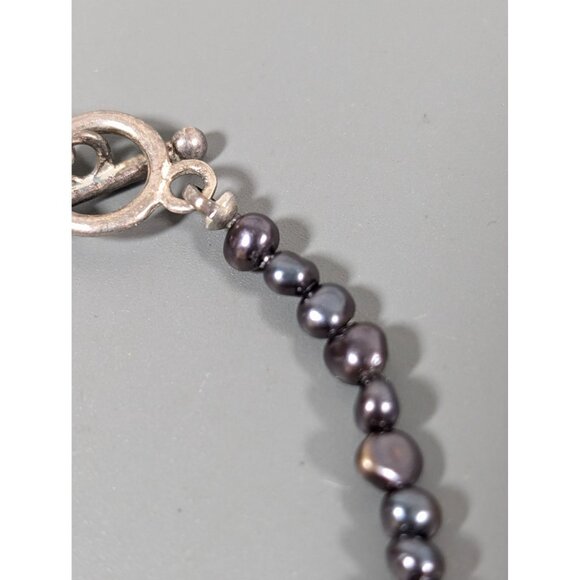 Dainty Gray Small Baroque Pearl Bracelet 7" - Picture 4 of 7